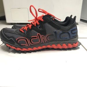 Adidas men’s hiking trail shoes 9.5